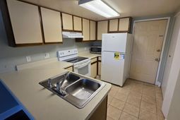 6850 Blue Heron Blvd. photo 4