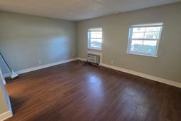 6850 Blue Heron Blvd. photo 4