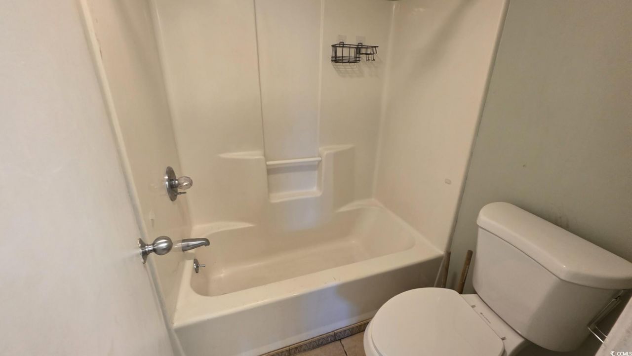 6850 Blue Heron Blvd. Photo 6