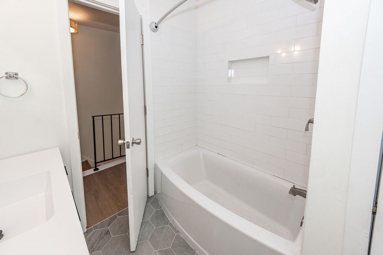 507 Stinson Drive Photo 13