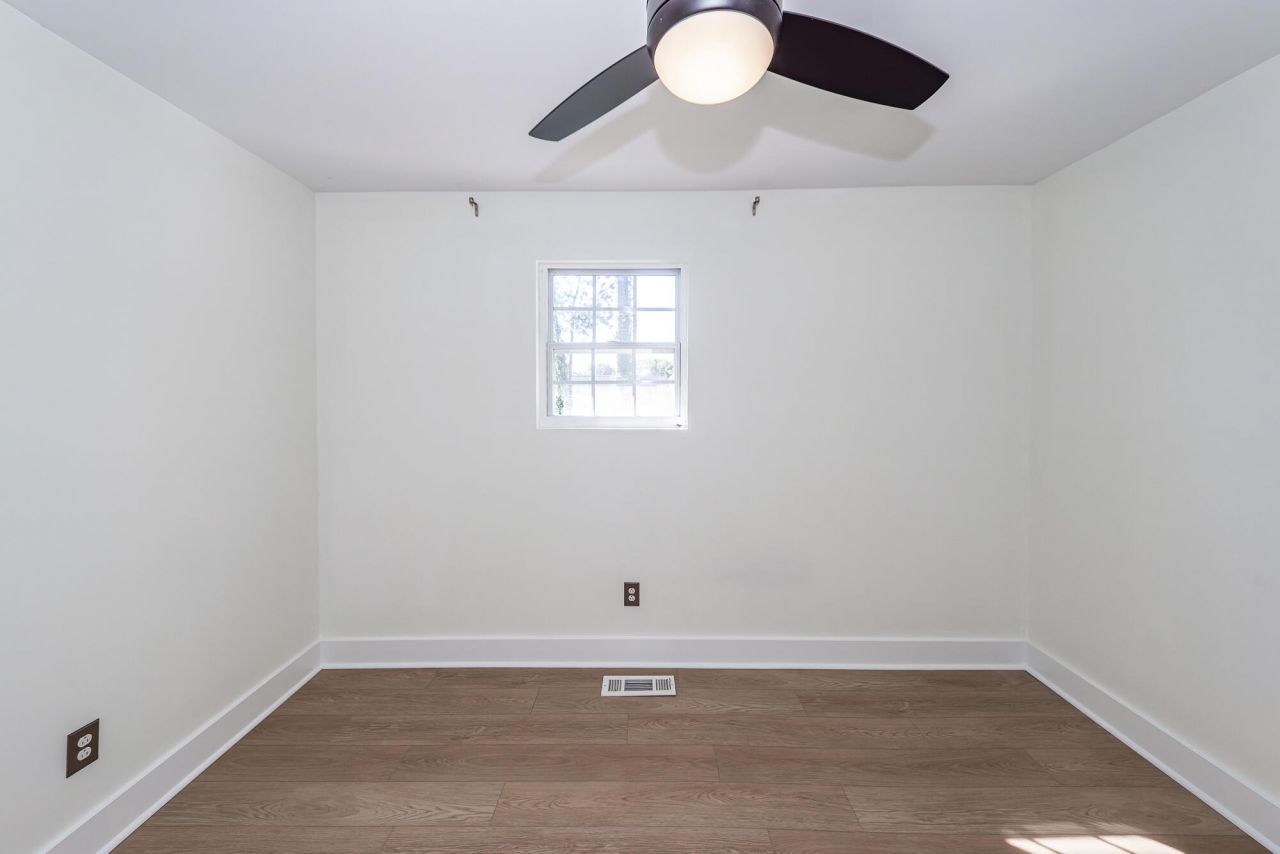 507 Stinson Drive Photo 17