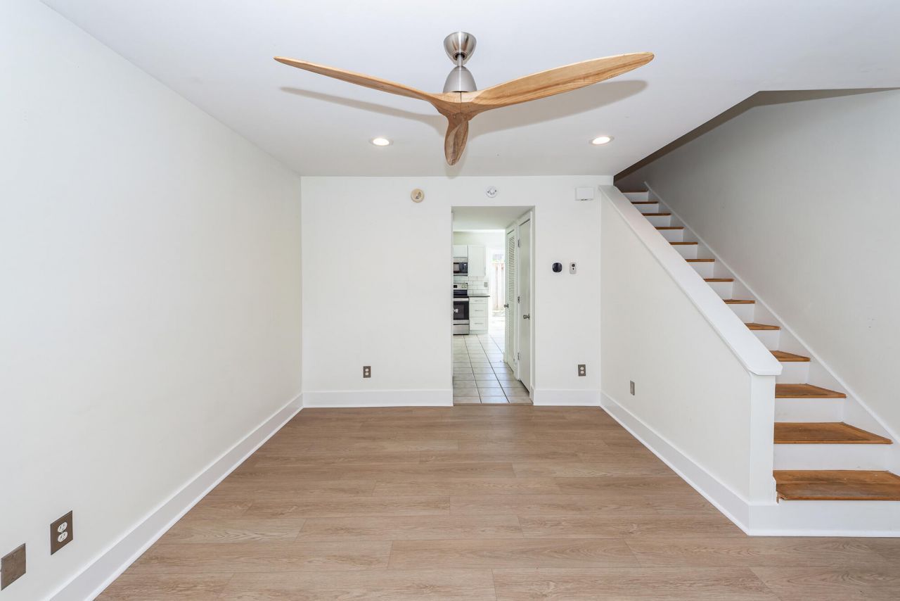 507 Stinson Drive Photo 6