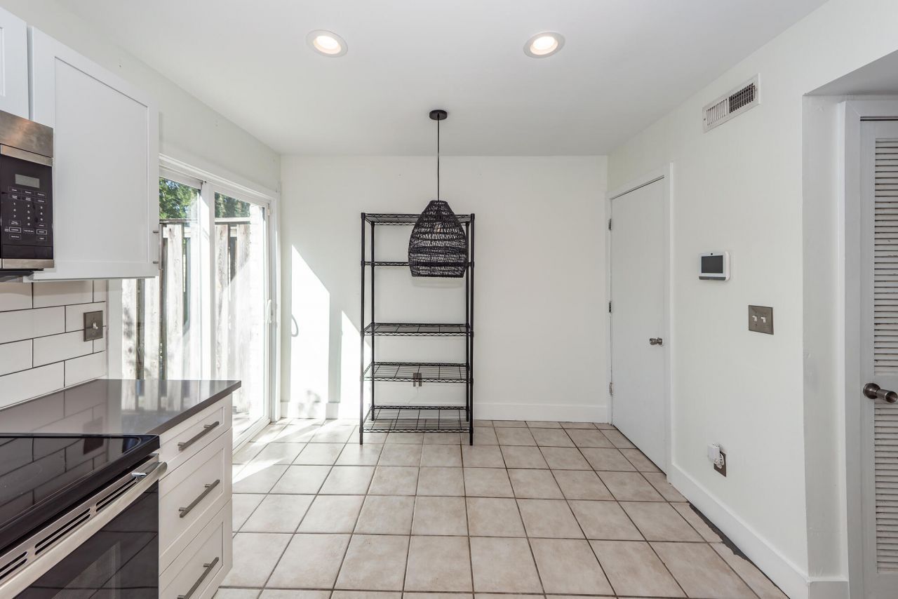 507 Stinson Drive Photo 8