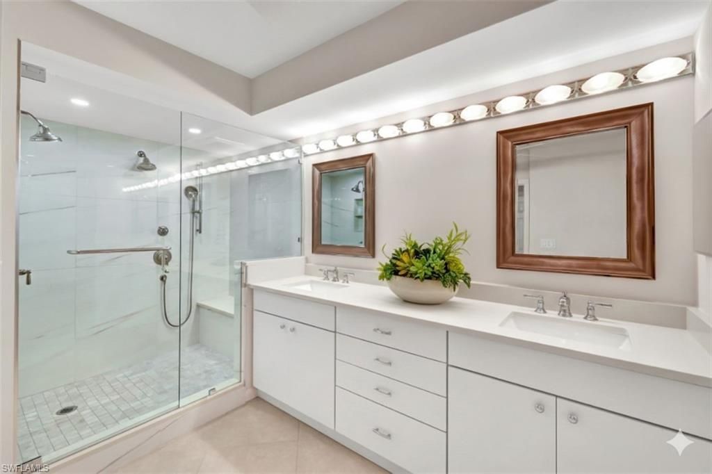 4051 Gulf Shore Blvd N, Unit 300, Naples, FL 34103 Photo