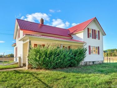 5537 Old State Road, North Branch Twp, MI 48461