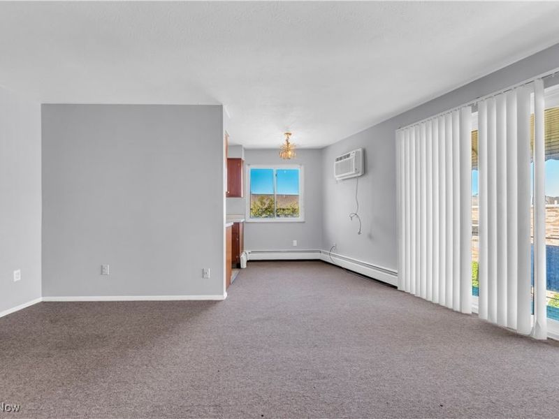 18809 Bella Drive, Cleveland, OH 44119 Photo 34