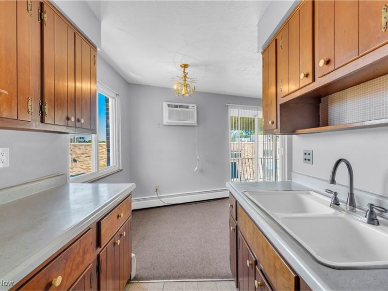 18809 Bella Drive, Cleveland, OH 44119 Photo 41