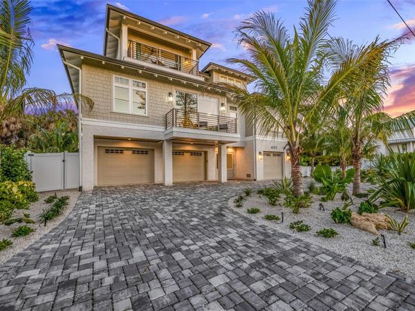 401 77TH STREET, HOLMES BEACH, FL 34217