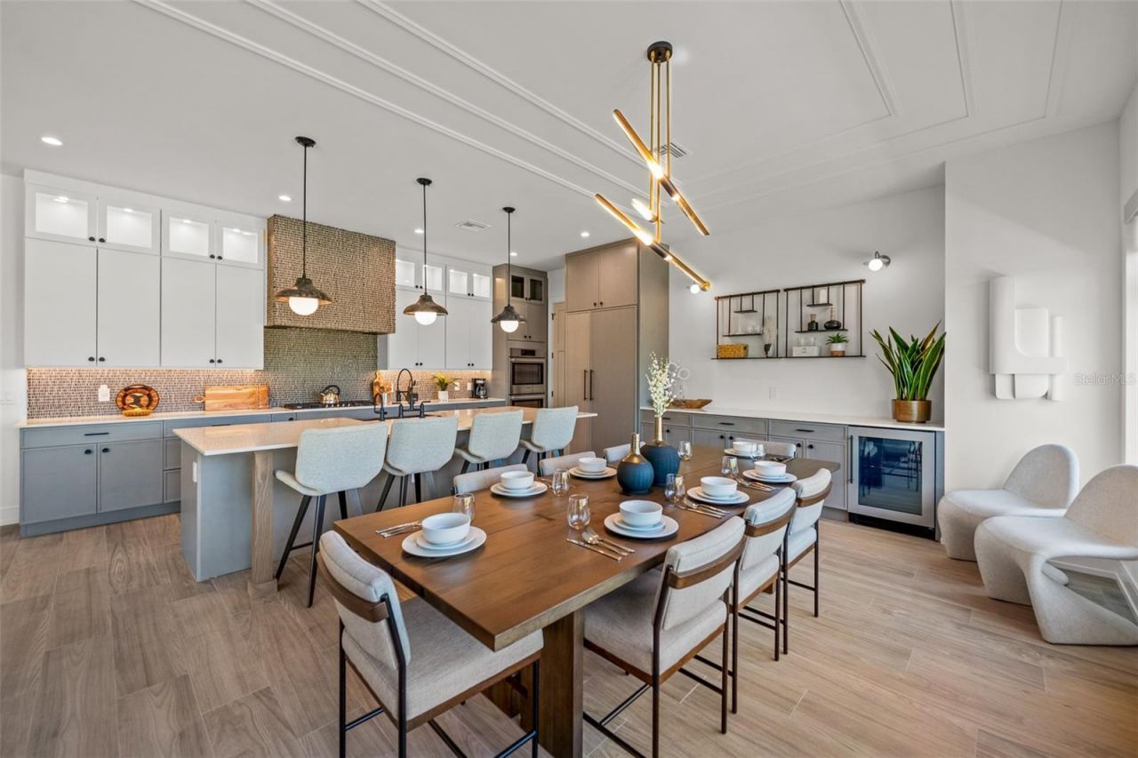 401 77th Street, Holmes Beach, FL 34217 Photo