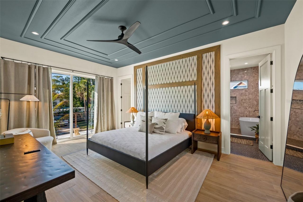 401 77th Street, Holmes Beach, FL 34217 Photo