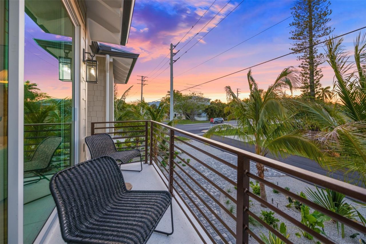 401 77th Street, Holmes Beach, FL 34217 Photo