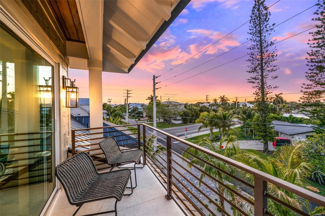 401 77th Street, Holmes Beach, FL 34217 Photo