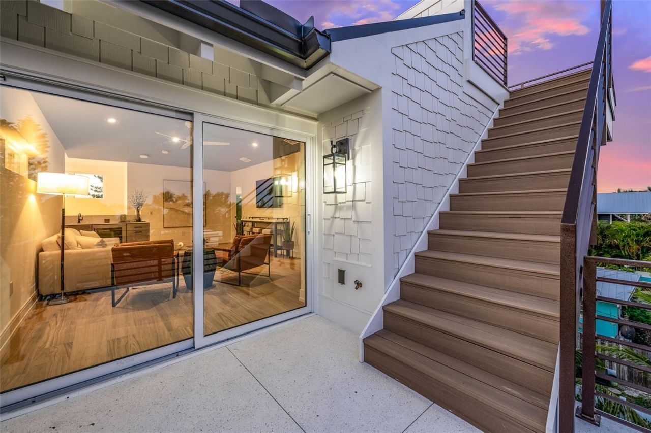 401 77th Street, Holmes Beach, FL 34217 Photo