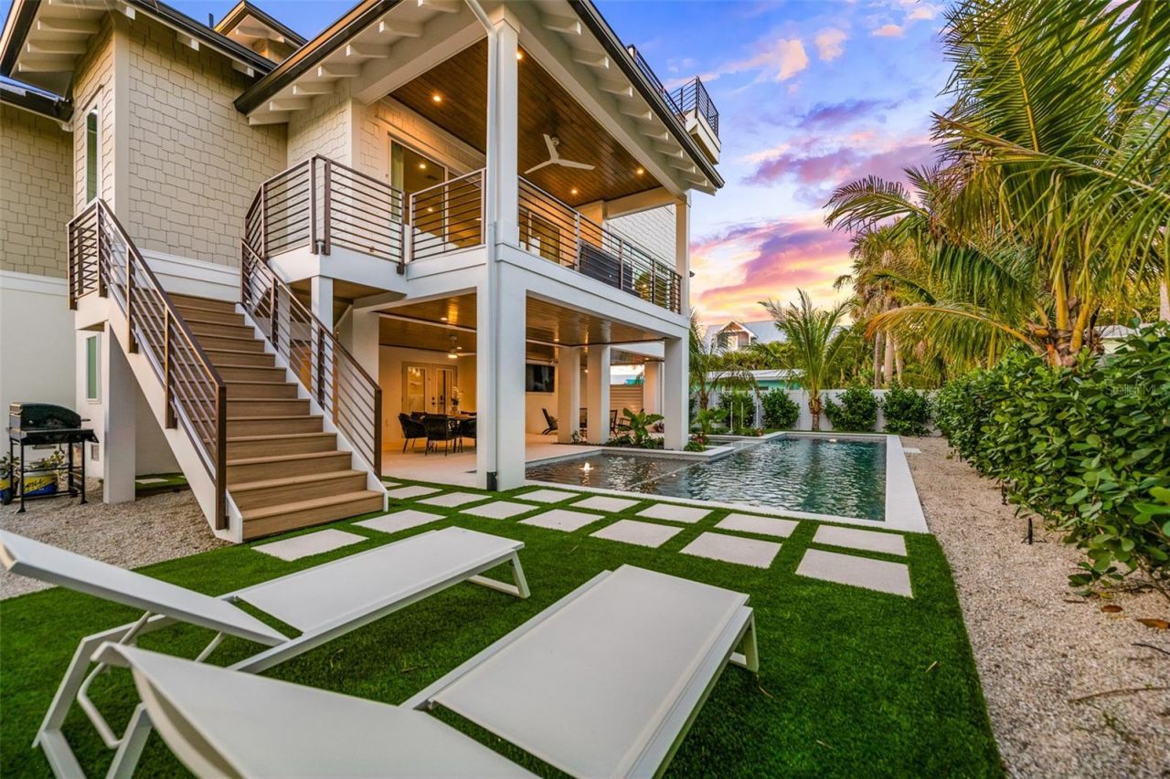 401 77th Street, Holmes Beach, FL 34217 Photo