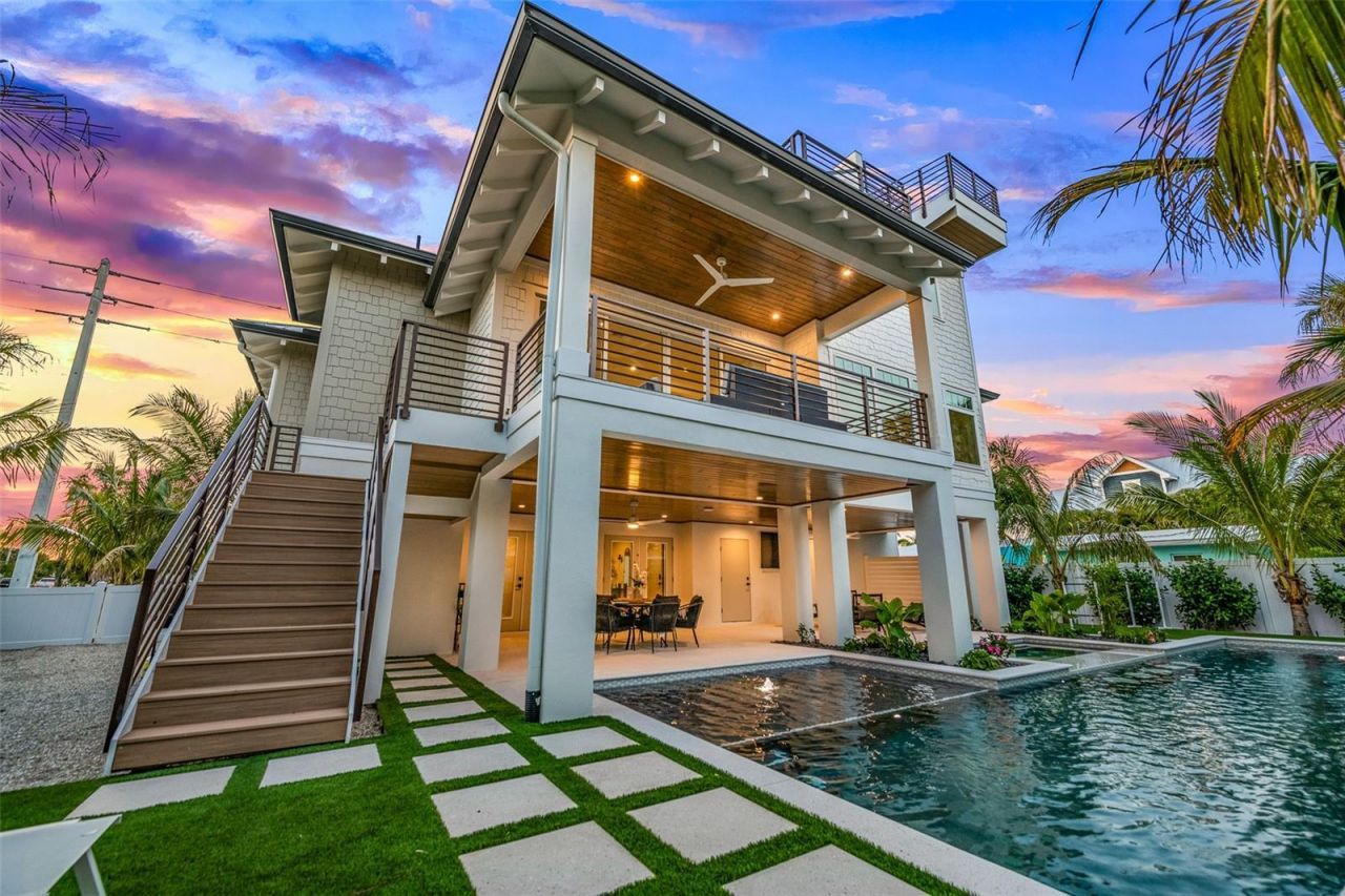 401 77th Street, Holmes Beach, FL 34217 Photo