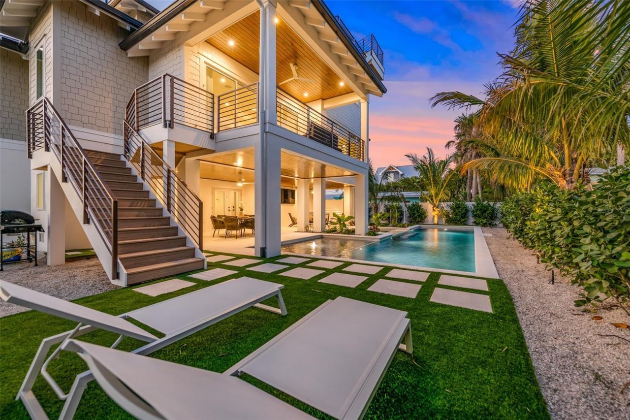 401 77th Street, Holmes Beach, FL 34217 Photo