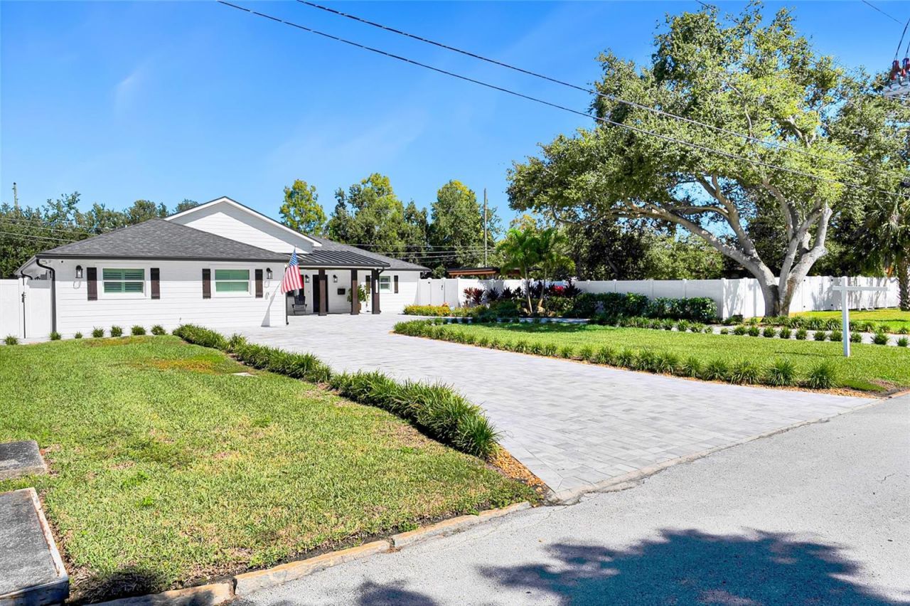 8101 38th Avenue N, Saint Petersburg, FL 33710 Photo