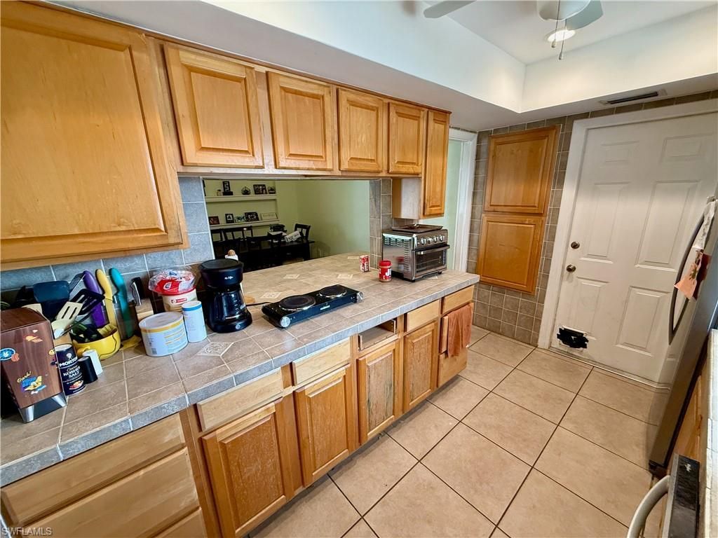 320 Hollywood St, Lehigh Acres, FL 33936 Photo