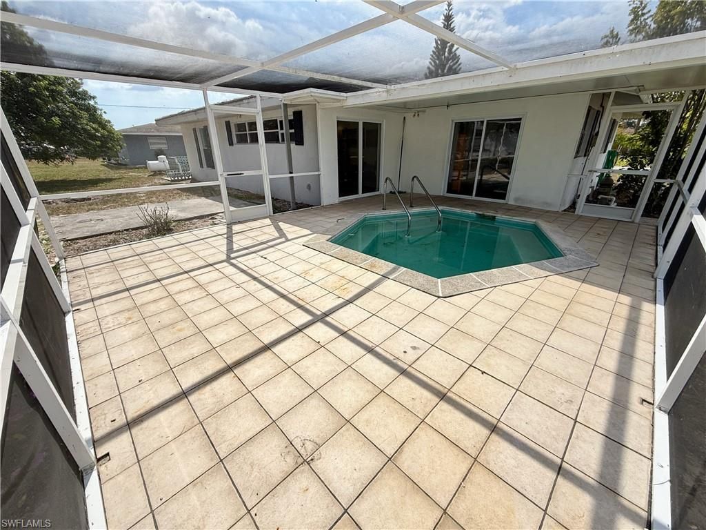 320 Hollywood St, Lehigh Acres, FL 33936 Photo