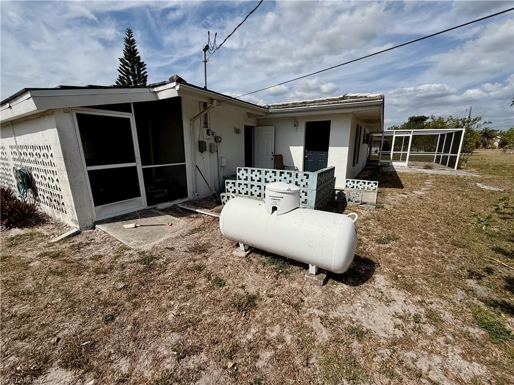320 Hollywood St, Lehigh Acres, FL 33936 Photo