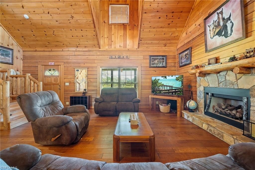 810 N Jinete St, Clewiston, FL 33440 Photo