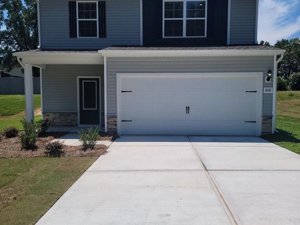 1072 Russell Drive, Winston Salem, NC 27127