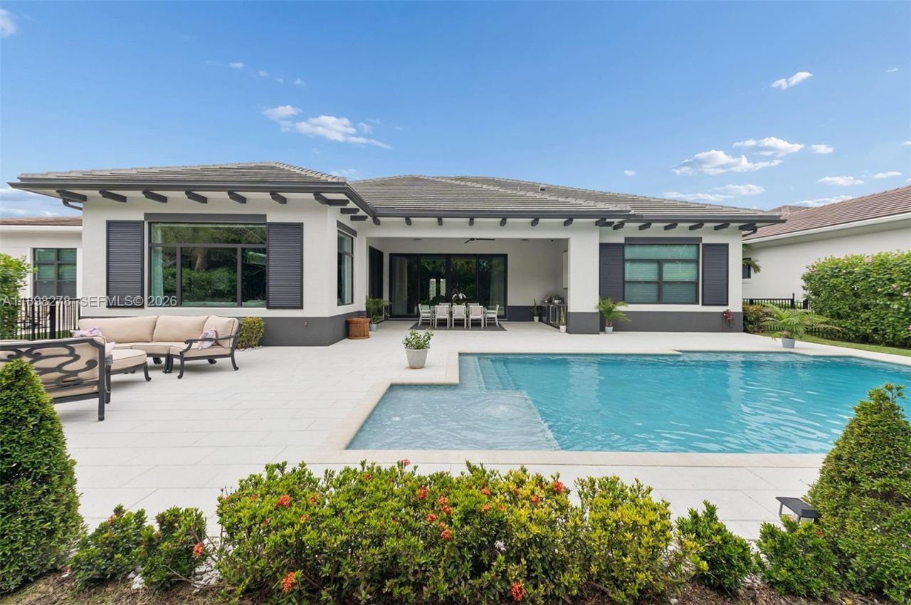 9228 Coral Isles Cir, Palm Beach Gardens, FL 33412 Photo