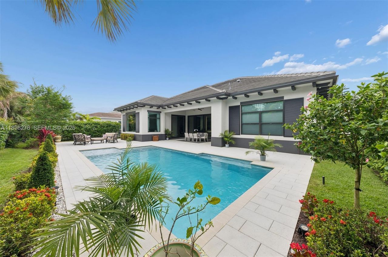 9228 Coral Isles Cir, Palm Beach Gardens, FL 33412 Photo