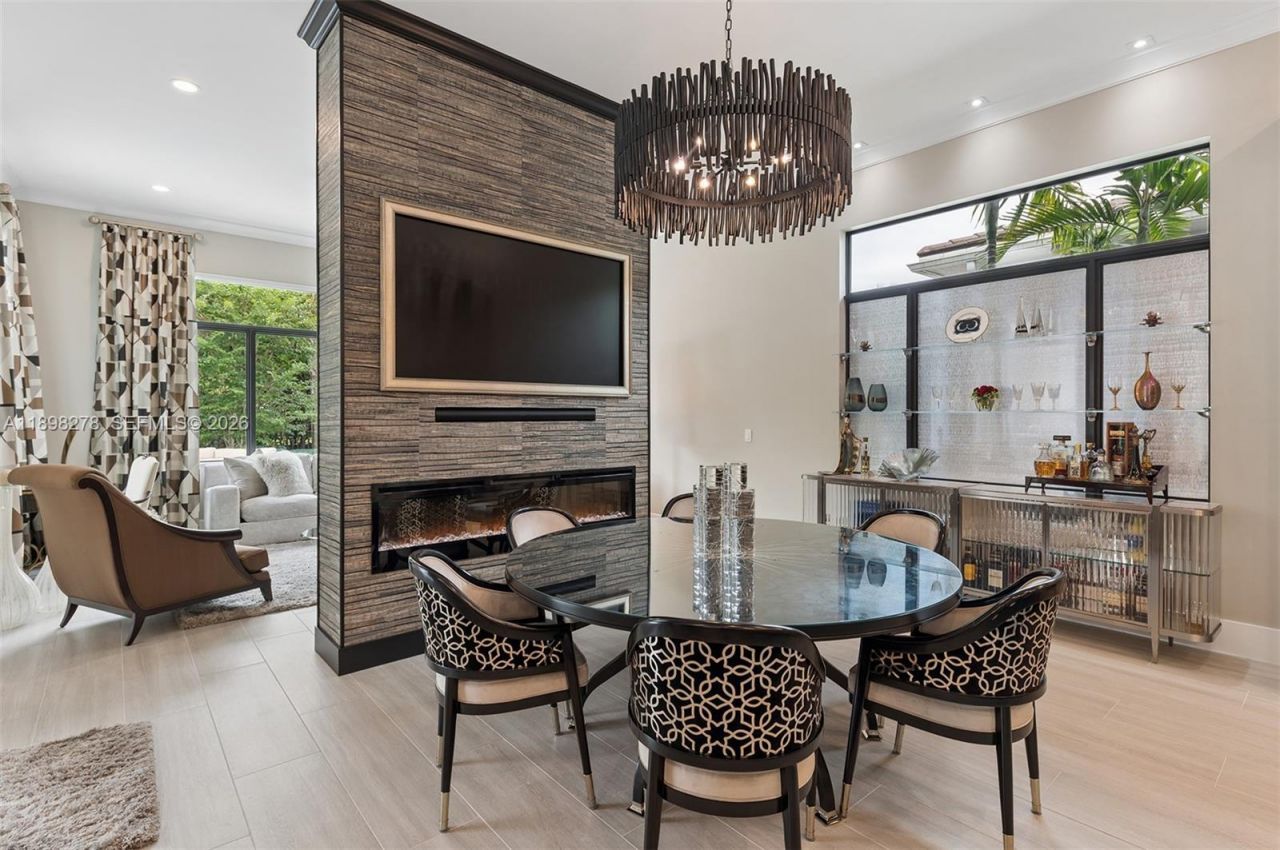 9228 Coral Isles Cir, Palm Beach Gardens, FL 33412 Photo