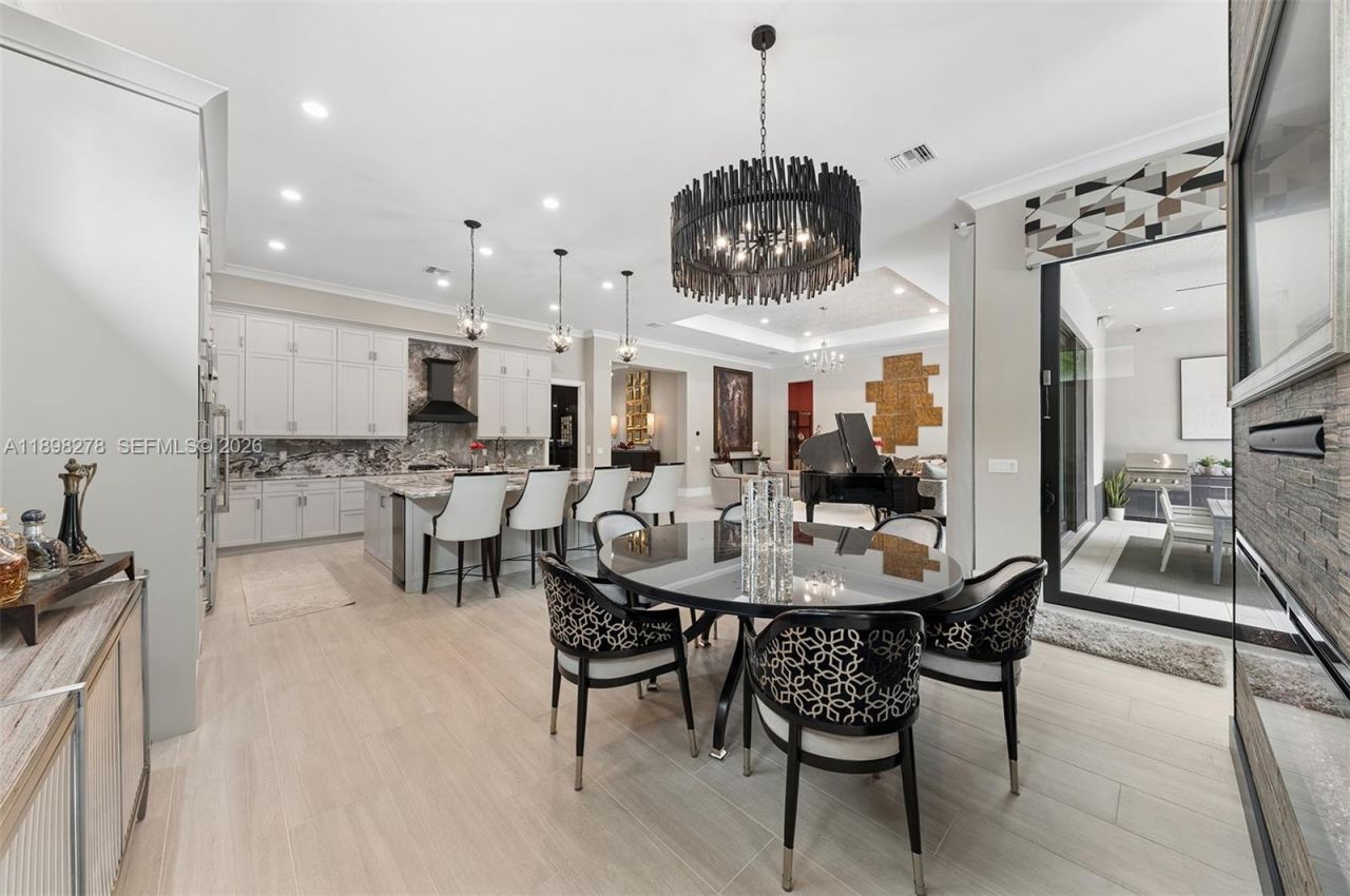 9228 Coral Isles Cir, Palm Beach Gardens, FL 33412 Photo