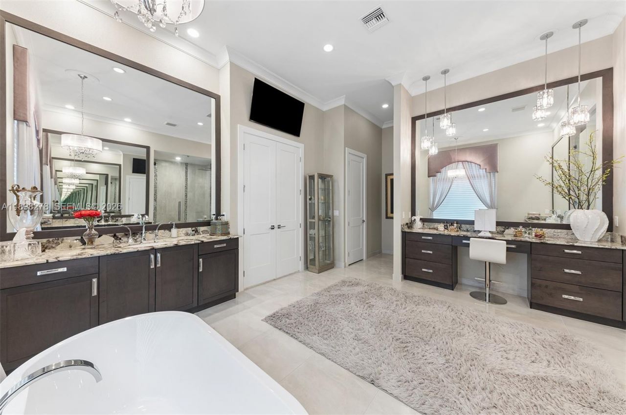 9228 Coral Isles Cir, Palm Beach Gardens, FL 33412 Photo