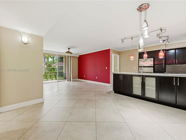 1733 Village Blvd, Unit 108, West Palm Beach, FL 33409