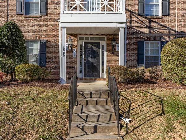 5306 McConnell Drive, Kernersville, NC 27284