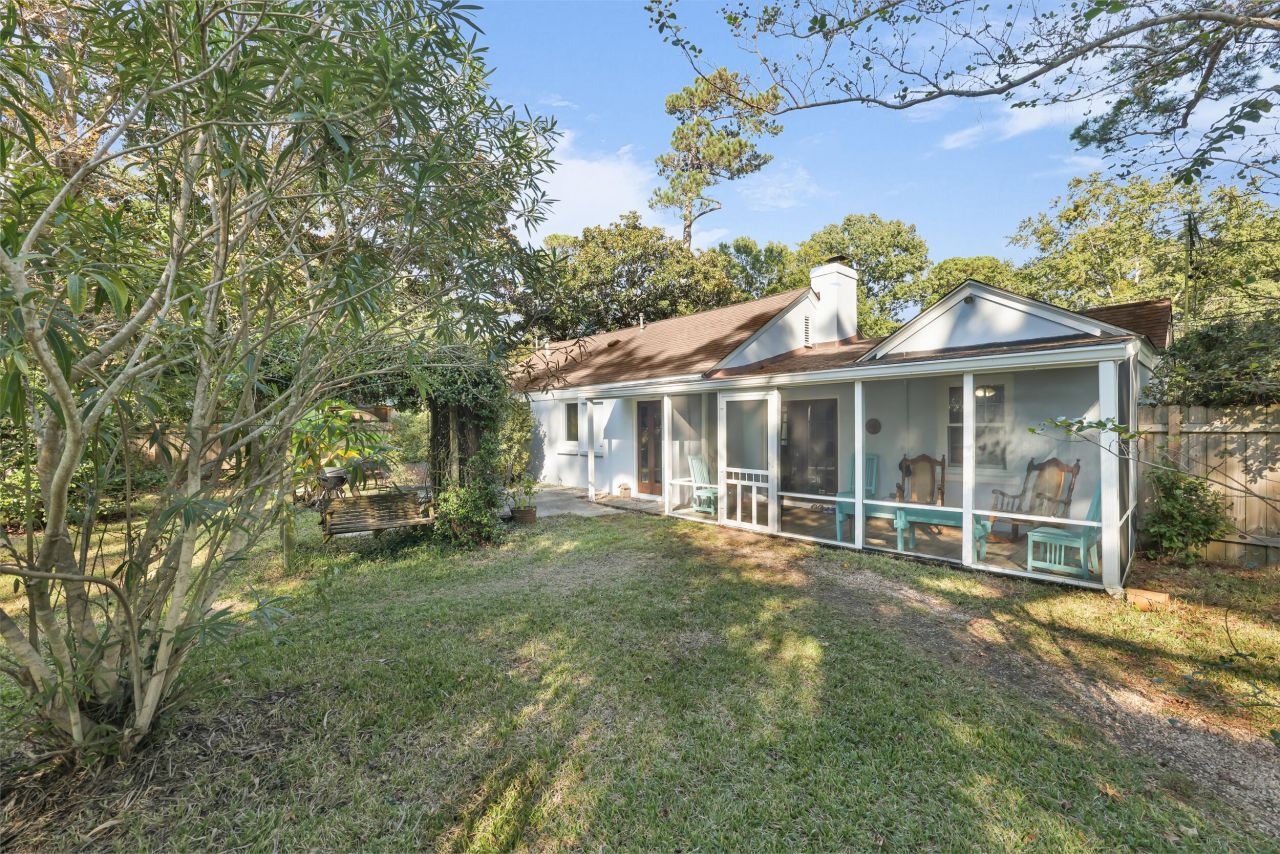 315 Hollywood Drive Photo 28