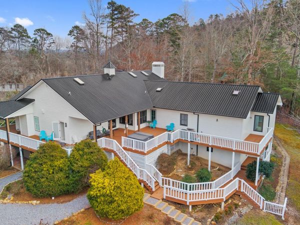1887 Bluff Mountain Road, Sevierville, TN 37876
