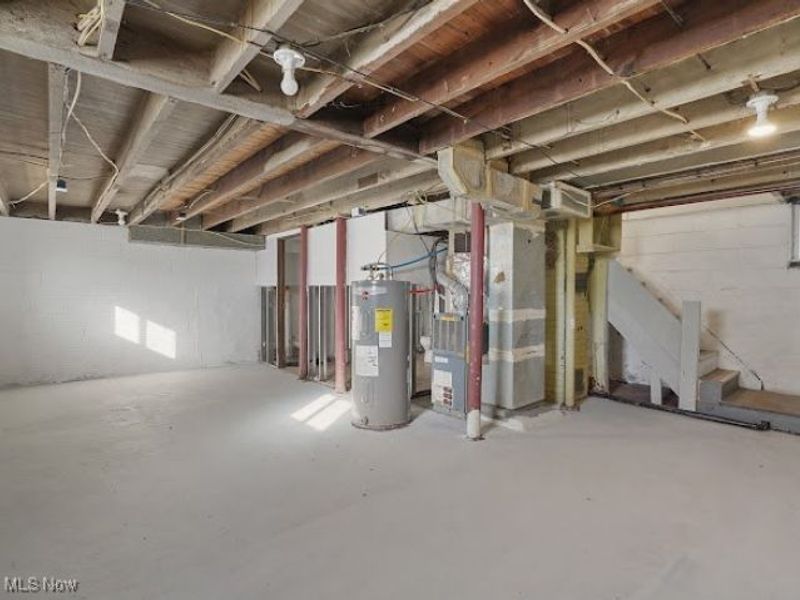 1371 Benton Street, Barberton, OH 44203 Photo 23