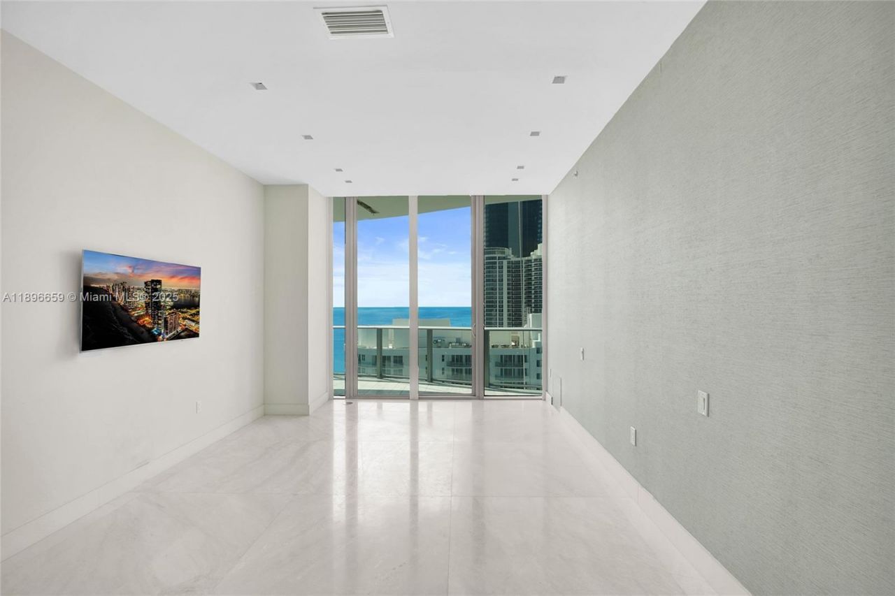17475 Collins Ave, Unit 2302, Sunny Isles Beach, FL 33160 Photo