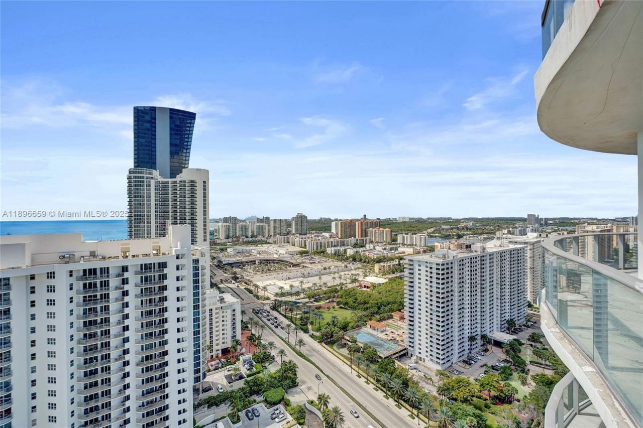 17475 Collins Ave, Unit 2302, Sunny Isles Beach, FL 33160 Photo
