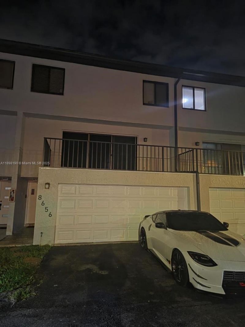 8656 SW 154th Cir Pl, Unit 4A, Miami, FL 33193 Photo