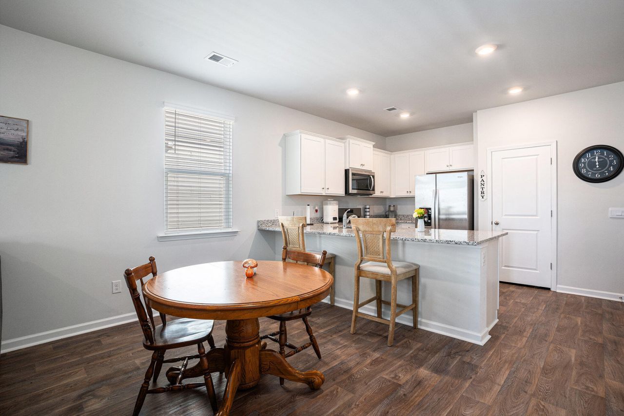 120 Hillsford Lane Photo 10