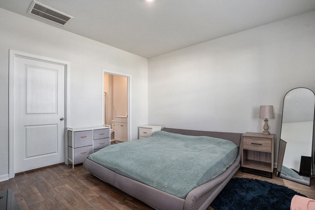 120 Hillsford Lane Photo 15