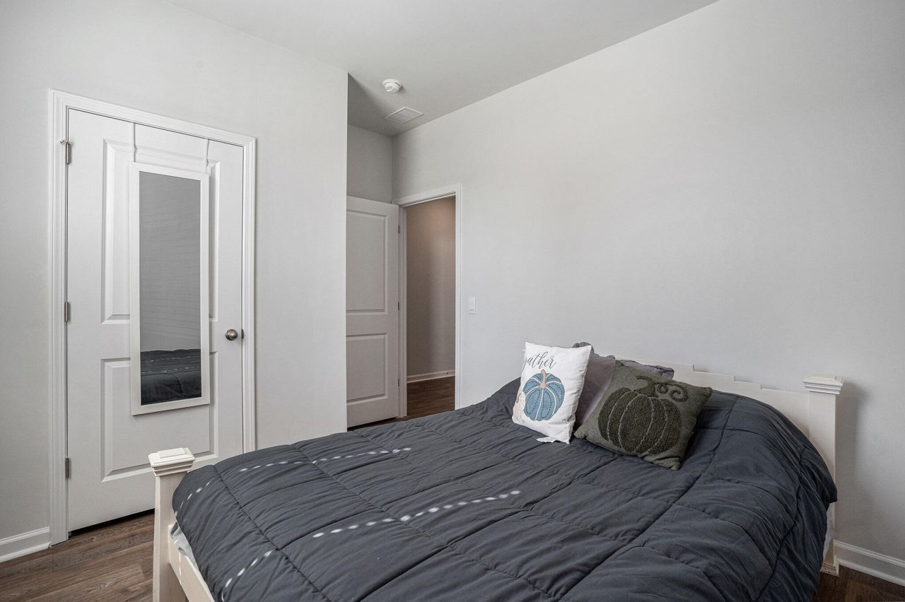 120 Hillsford Lane Photo 19