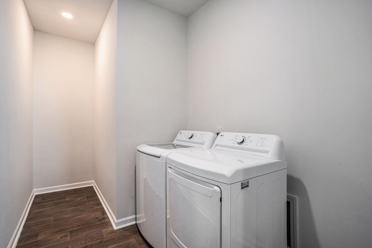 120 Hillsford Lane Photo 25