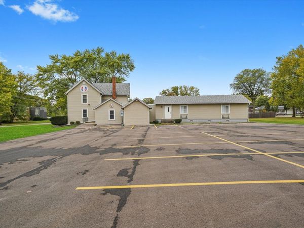 412 hankes Avenue, Aurora, IL 60505