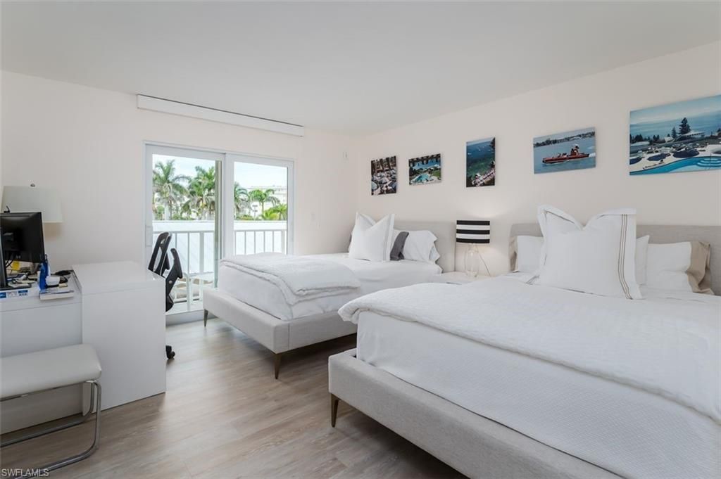 3450 Gulf Shore Blvd N, Unit 210, Naples, FL 34103 Photo