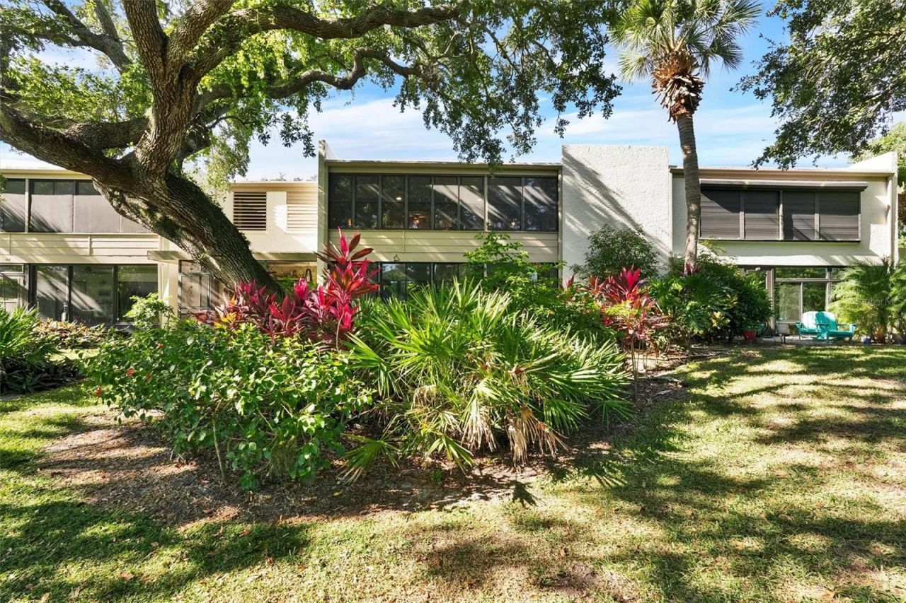 107 Pinehurst Drive, Unit 107, Bradenton, FL 34210 Photo