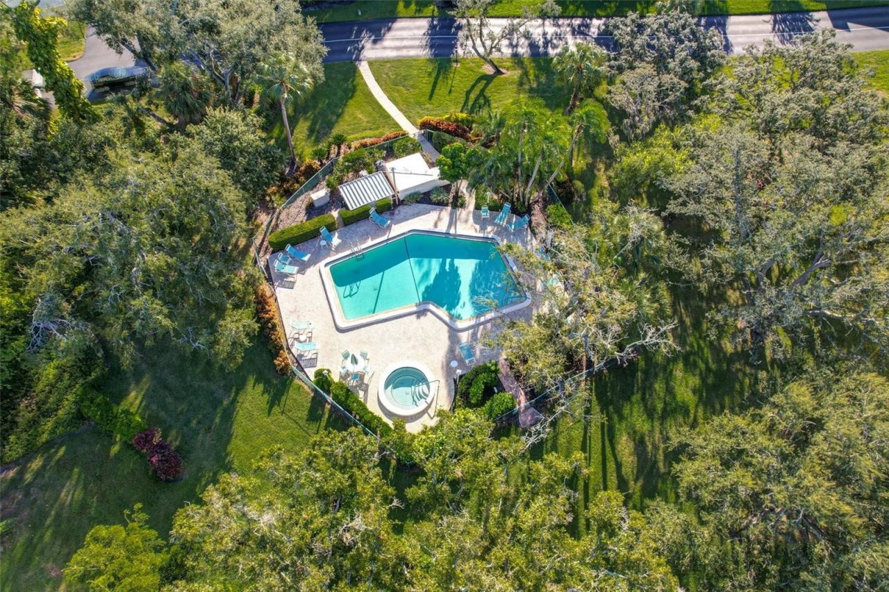 107 Pinehurst Drive, Unit 107, Bradenton, FL 34210 Photo