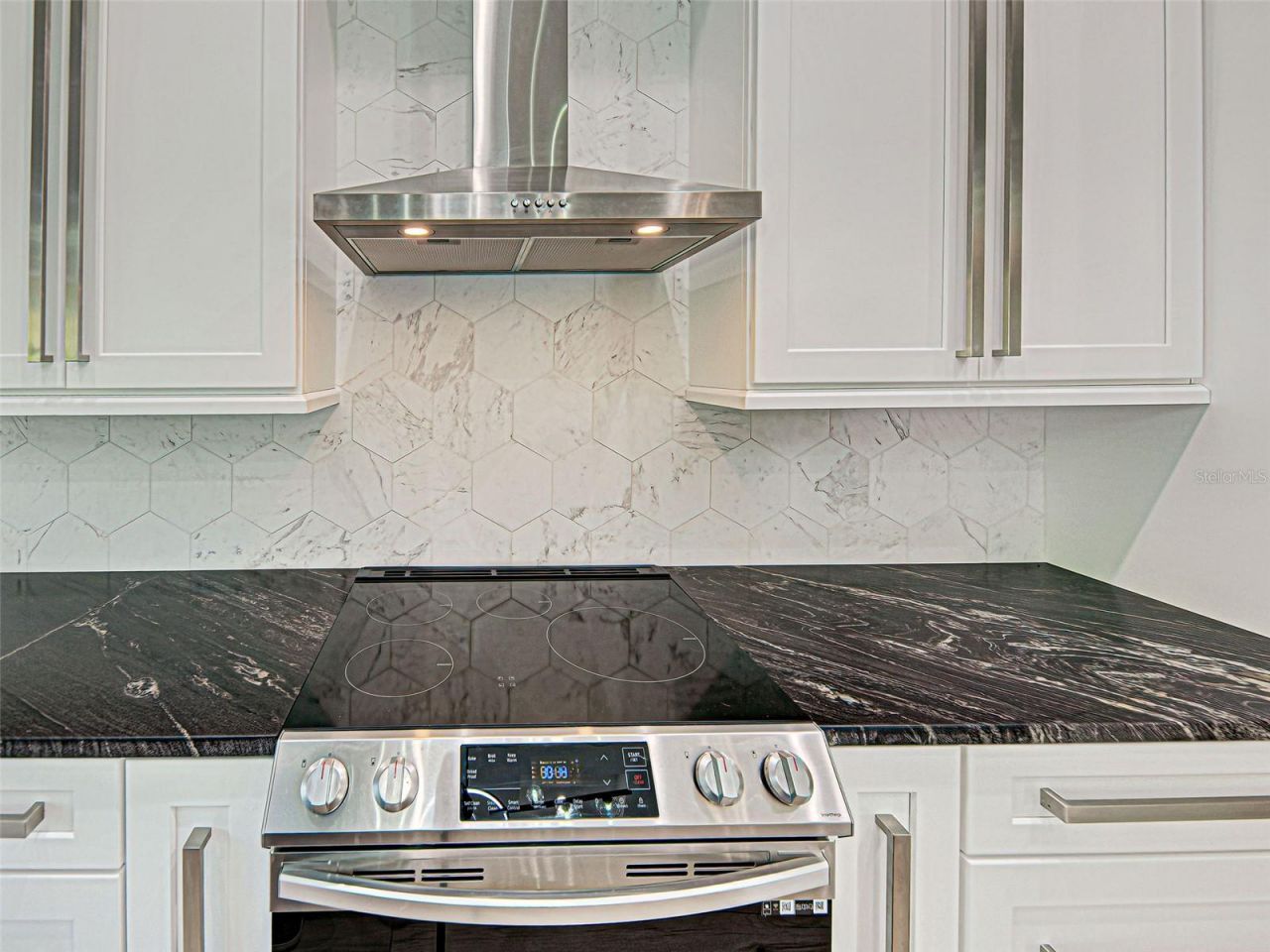 3692 Shawnee Terrace, North Port, FL 34286 Photo