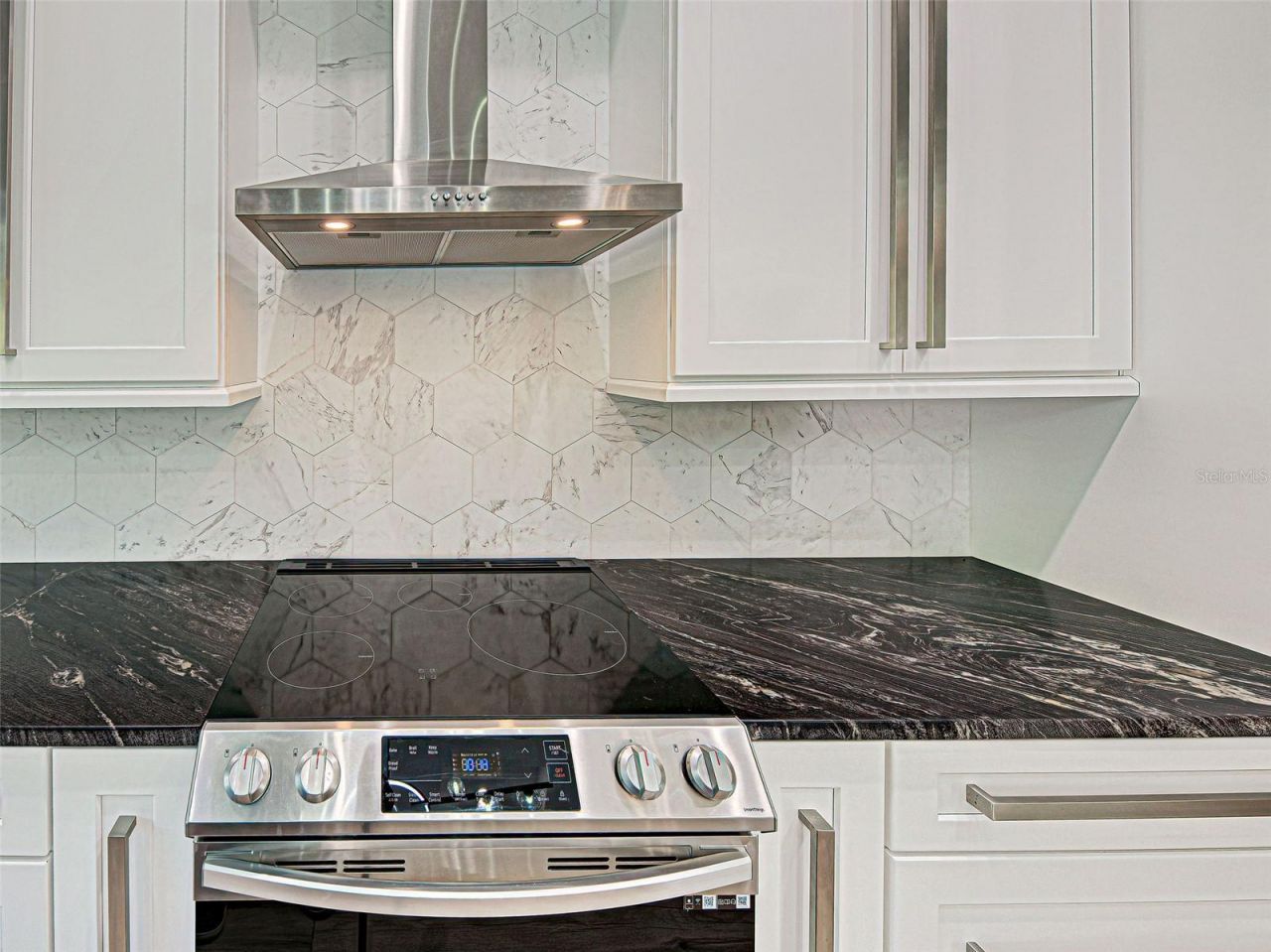 3692 Shawnee Terrace, North Port, FL 34286 Photo