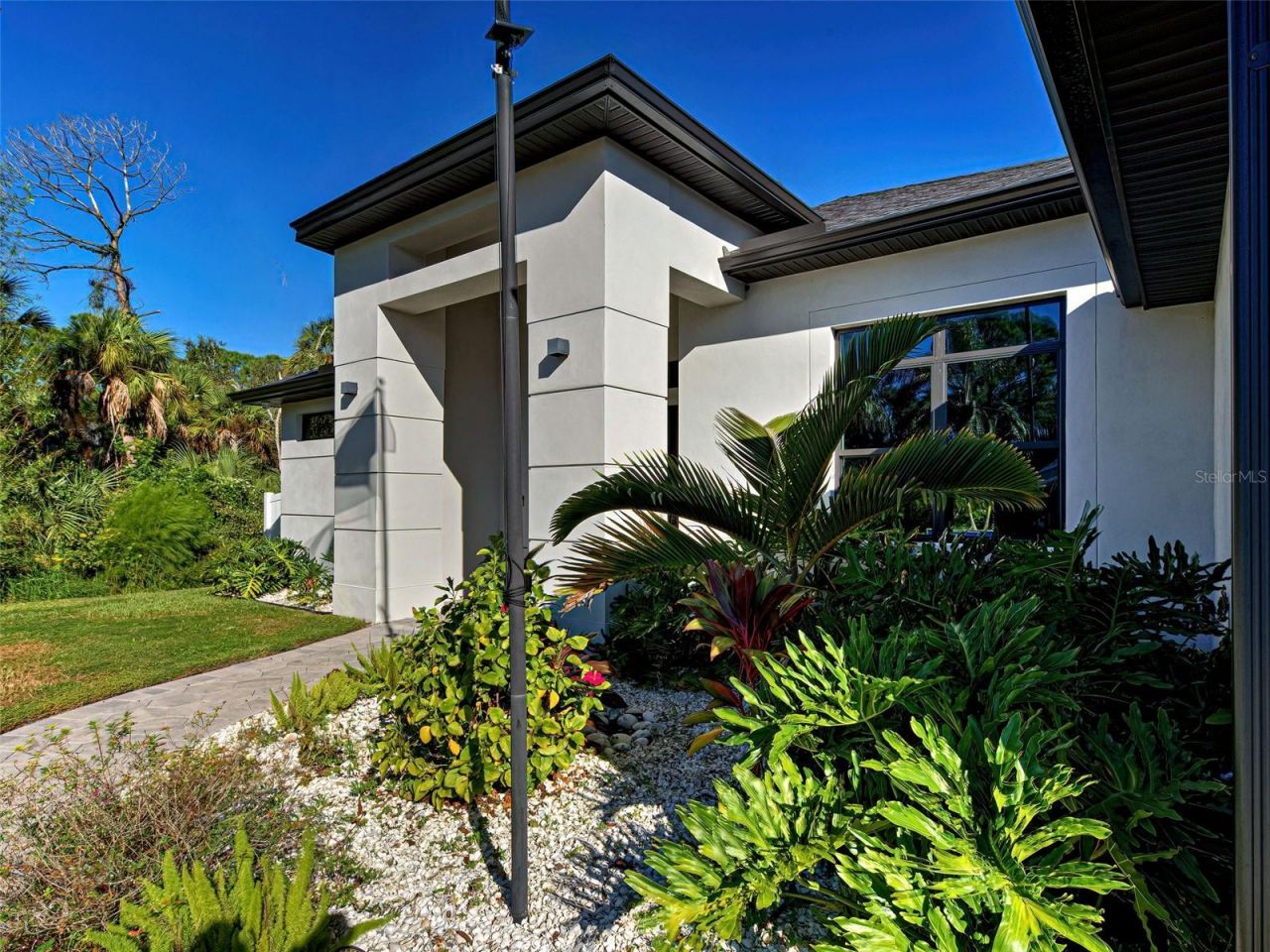 3692 Shawnee Terrace, North Port, FL 34286 Photo